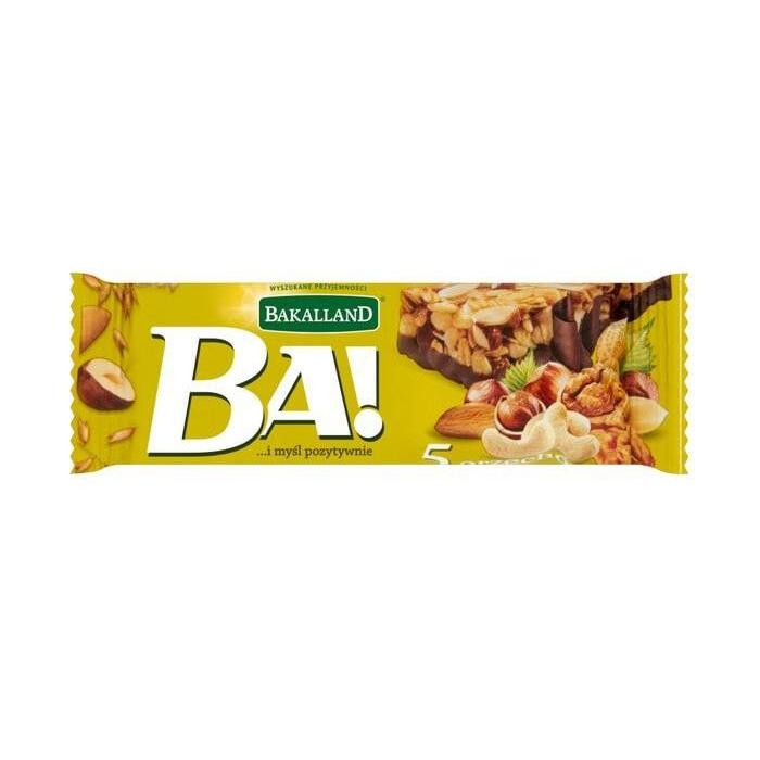 Батончик Bakalland злаковый орехи-какао