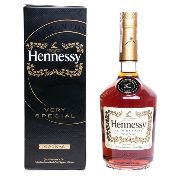 Коньяк Hennessy VS в коробке